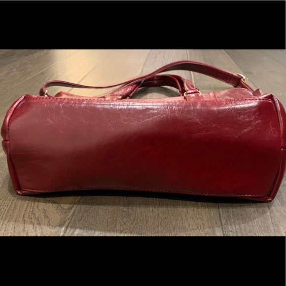 Joanne’s Vegan Leather Red Bag - Picture 7 of 8